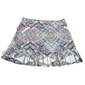 Sofibella 1X Athletic Tennis Golf Skort Built-In Shorts Geo Print Ruffle Hem